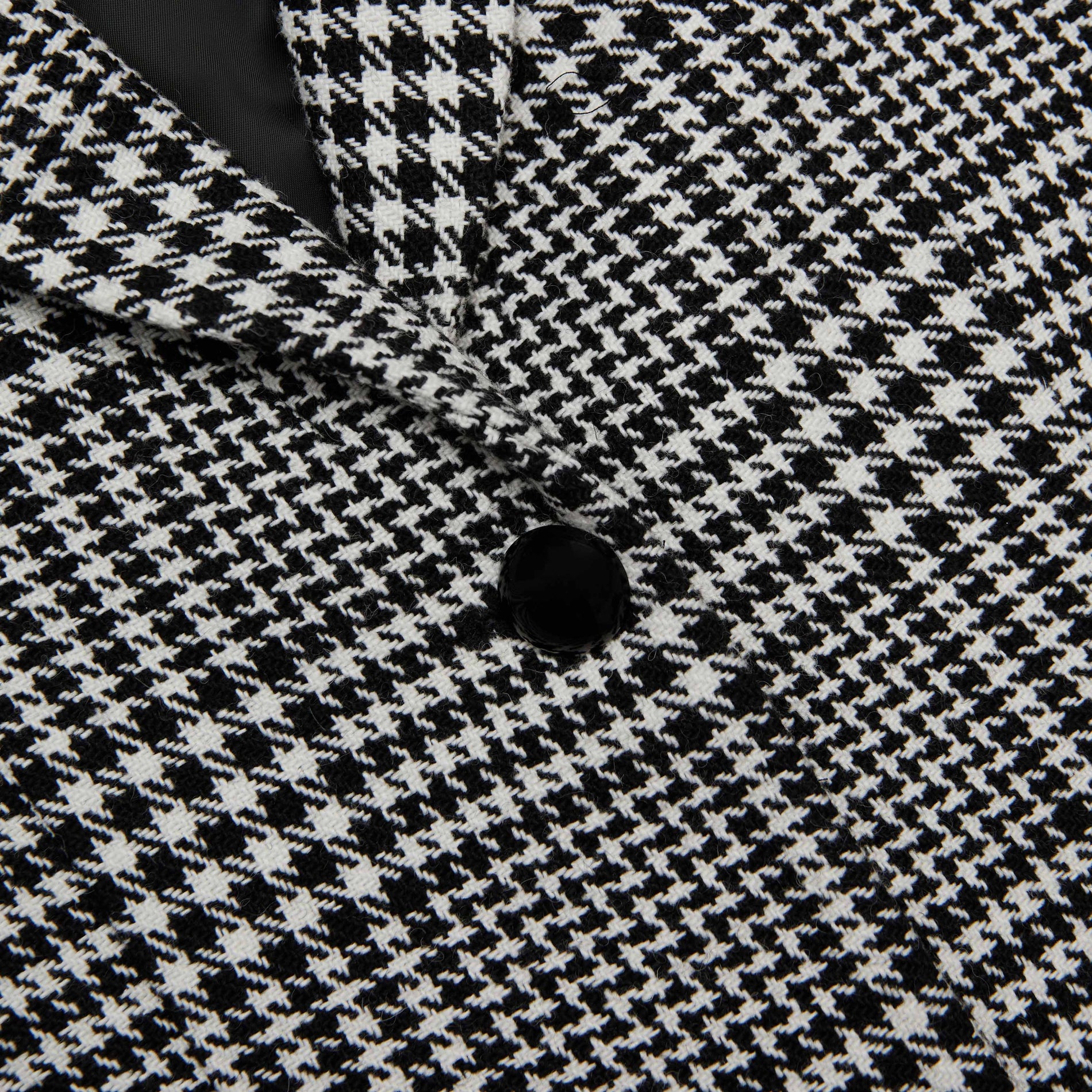 A close up of the fabric for the Houndstooth Blazer