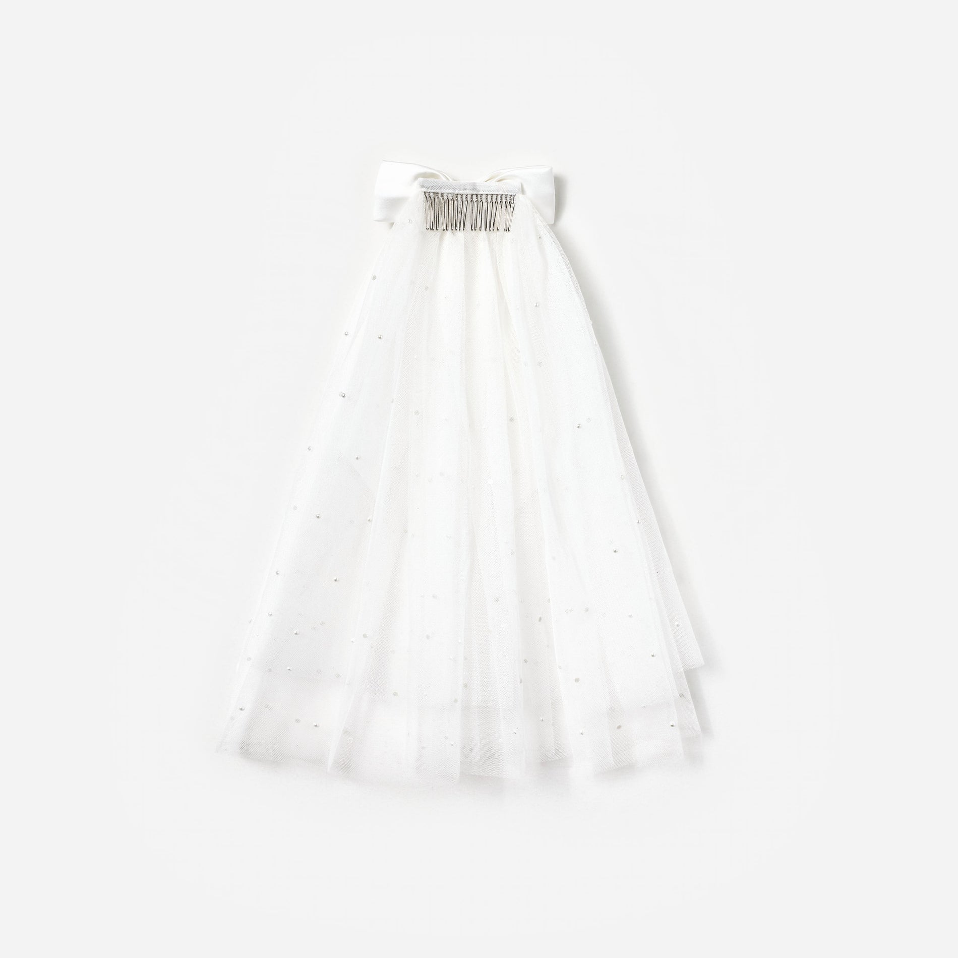 Satin Bow Embellished Veil