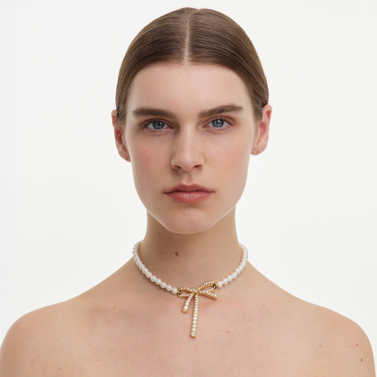 Gold Bow Pearl Necklace