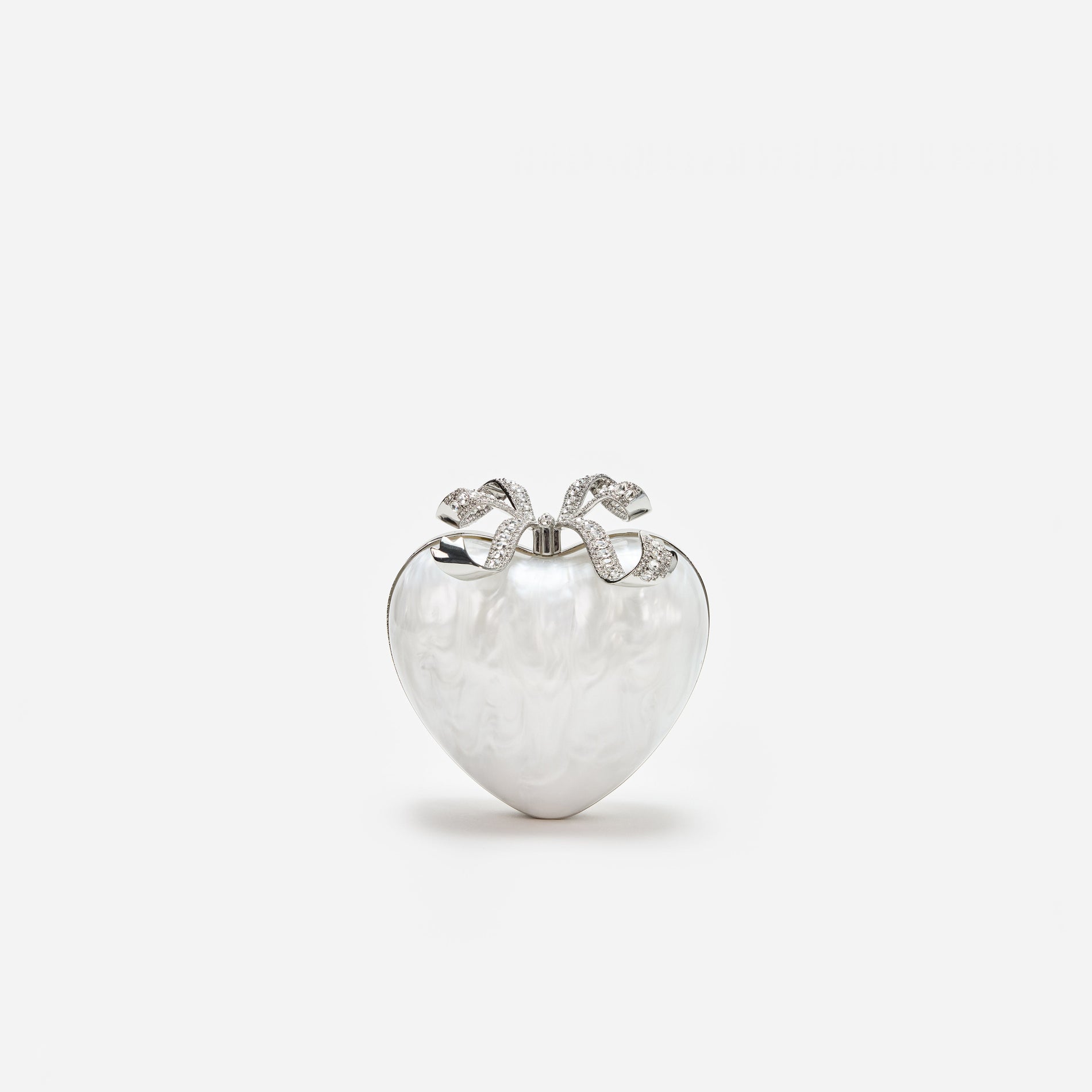 A photo of the Pearl Heart Clutch