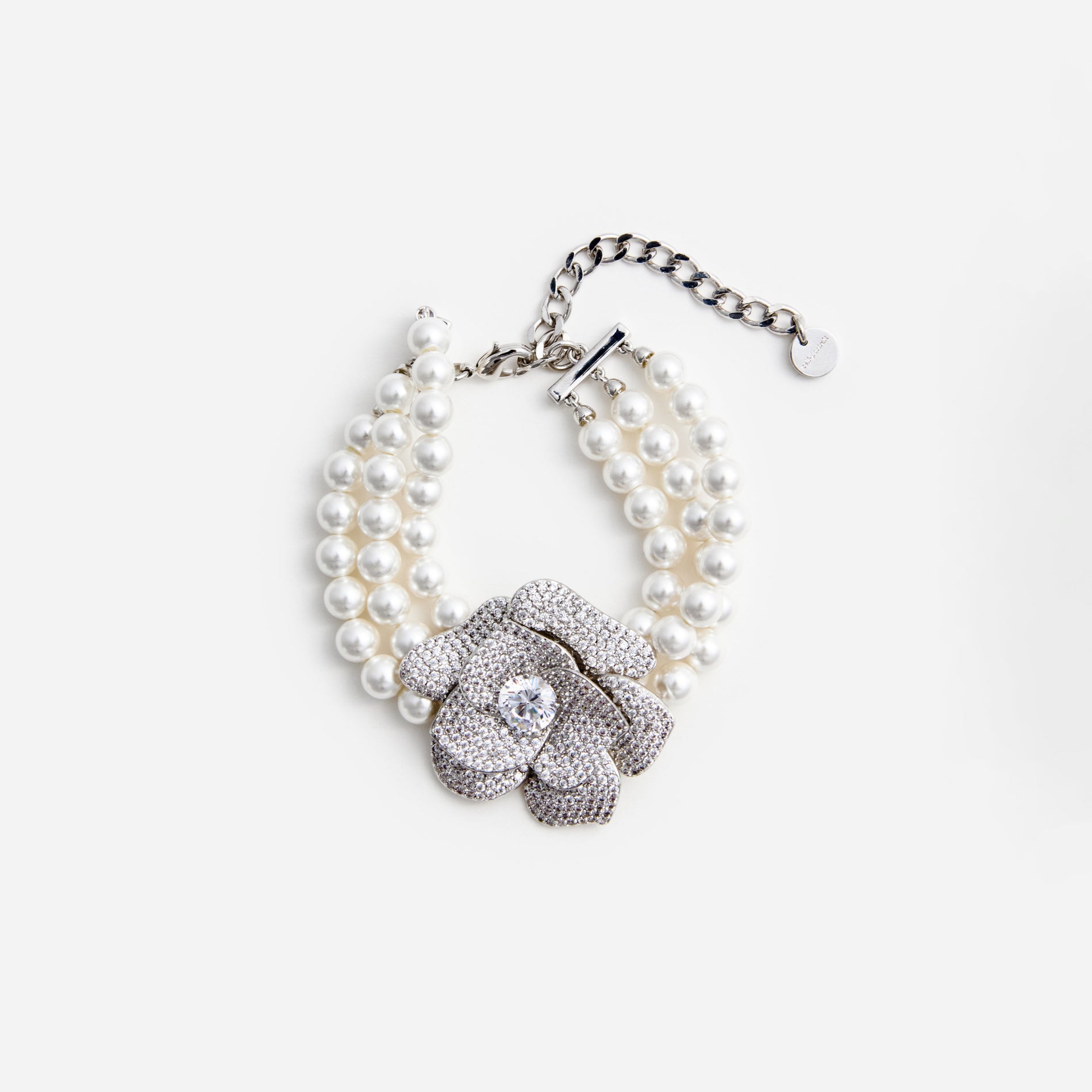 A photo of the Crystal Flower Pearl Bracelet