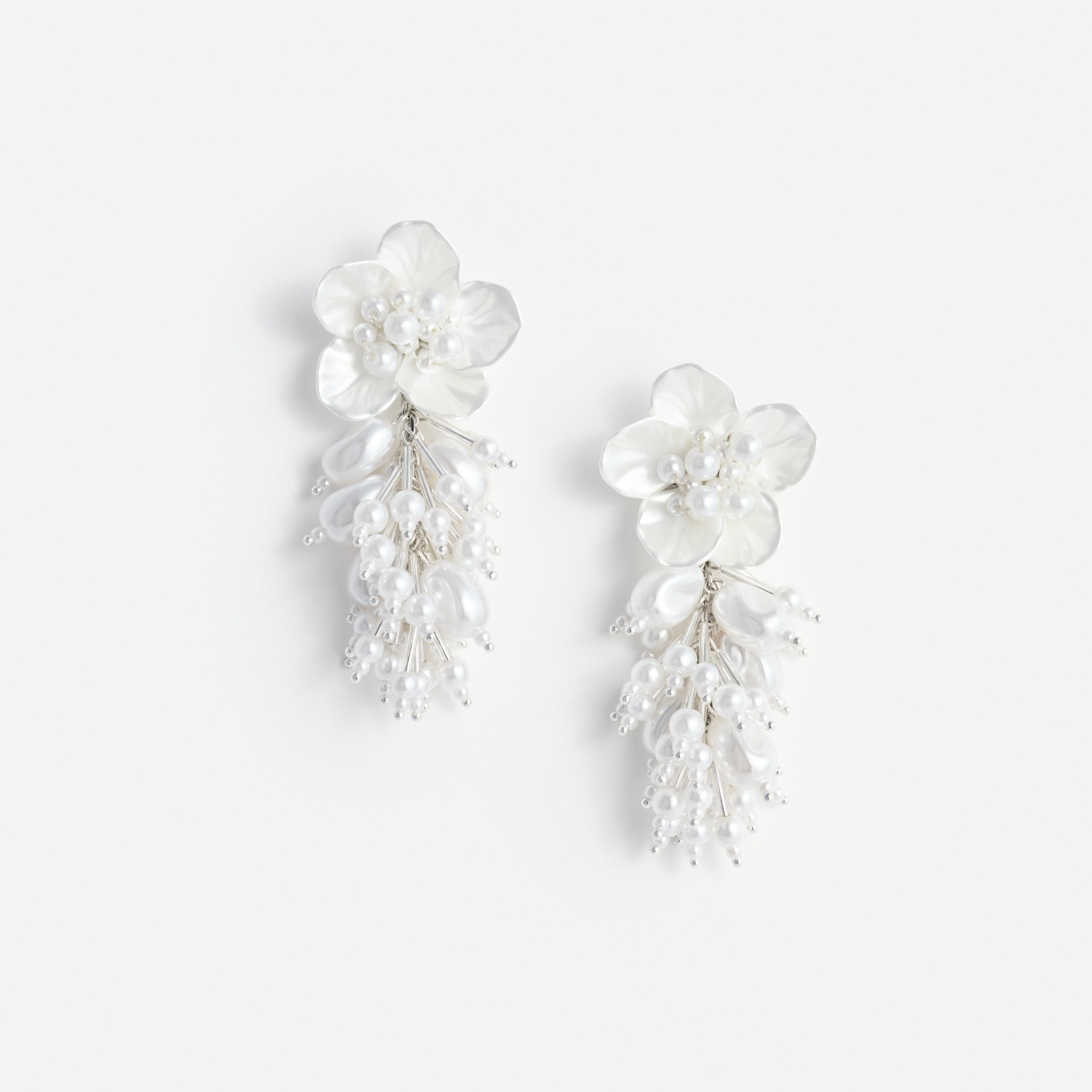 Pearl Flower Beaded Cluster Earring