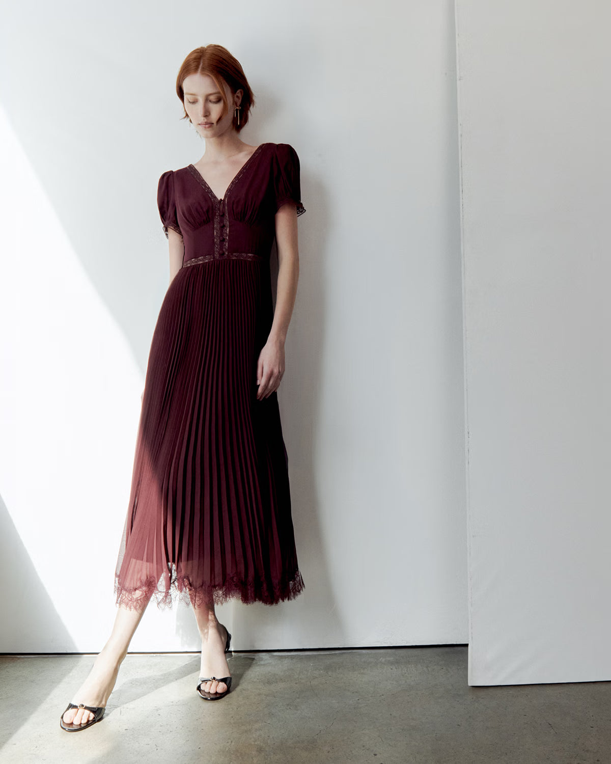 Burgundy Viscose Pleated Lace Midi Dress