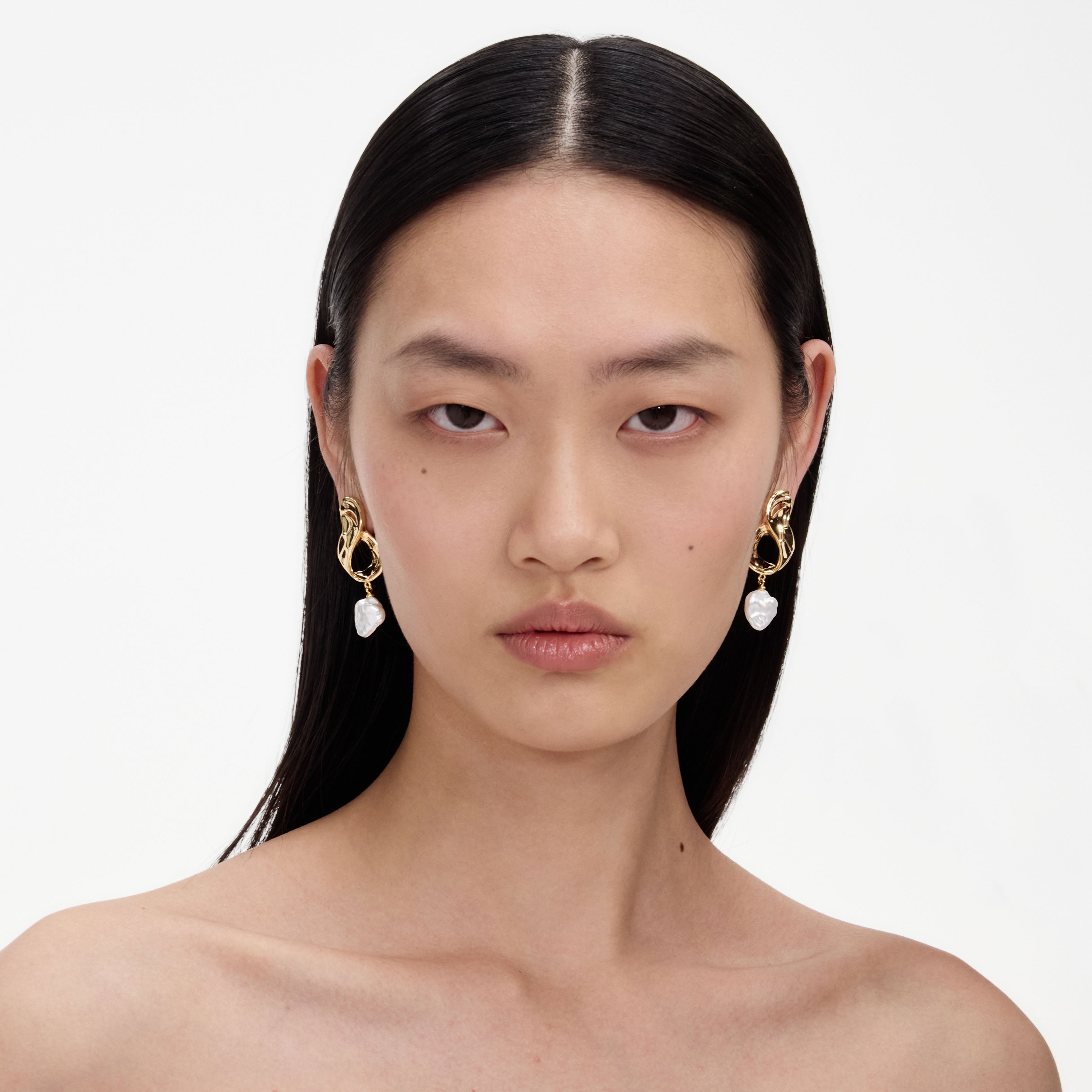 Gold Link Pearl Drop Earrings