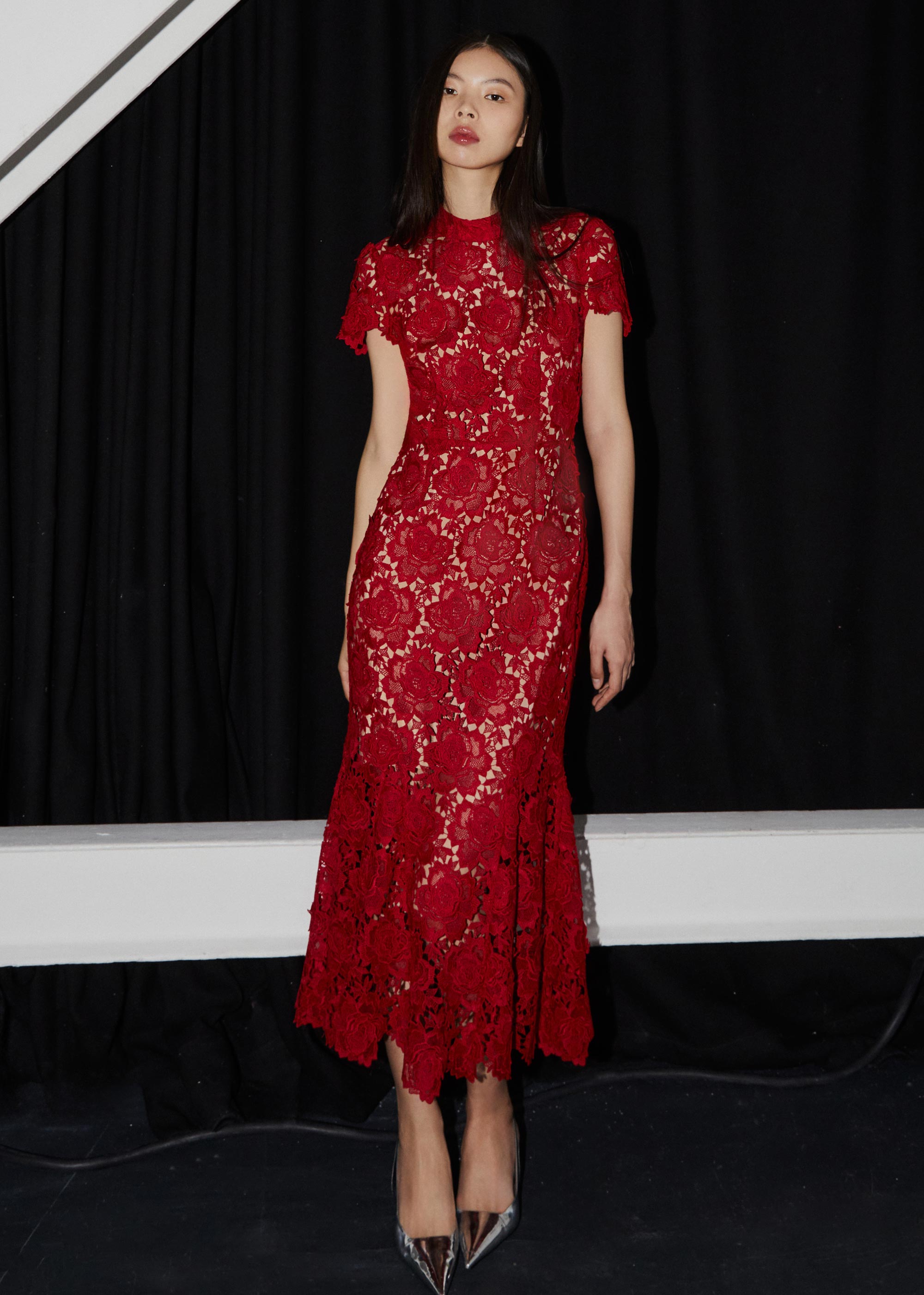 Red Flower Lace Midi Dress