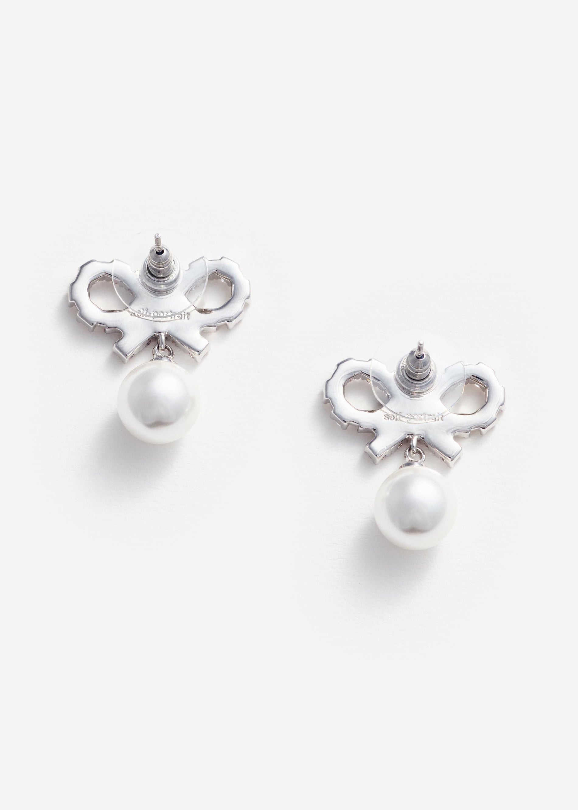 Micro Bow Pearl Earrings