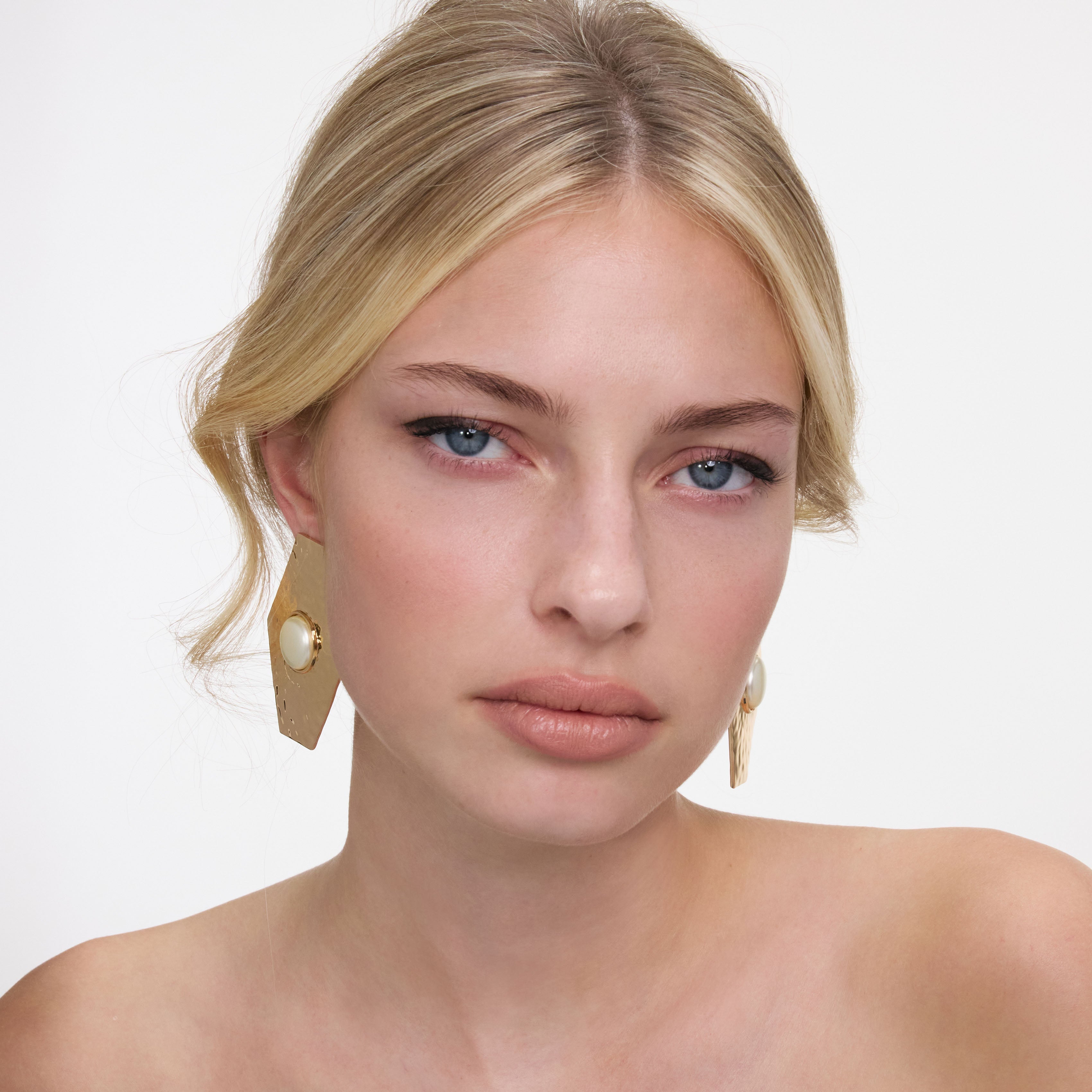 Large Hammered Gold Pearl Earrings