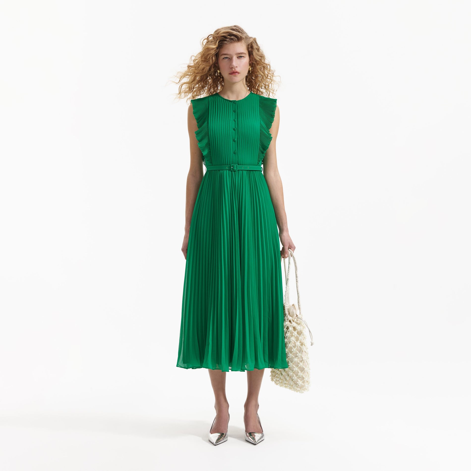 A Woman wearing the Green Chiffon Sleeveless Ruffle Midi Dress