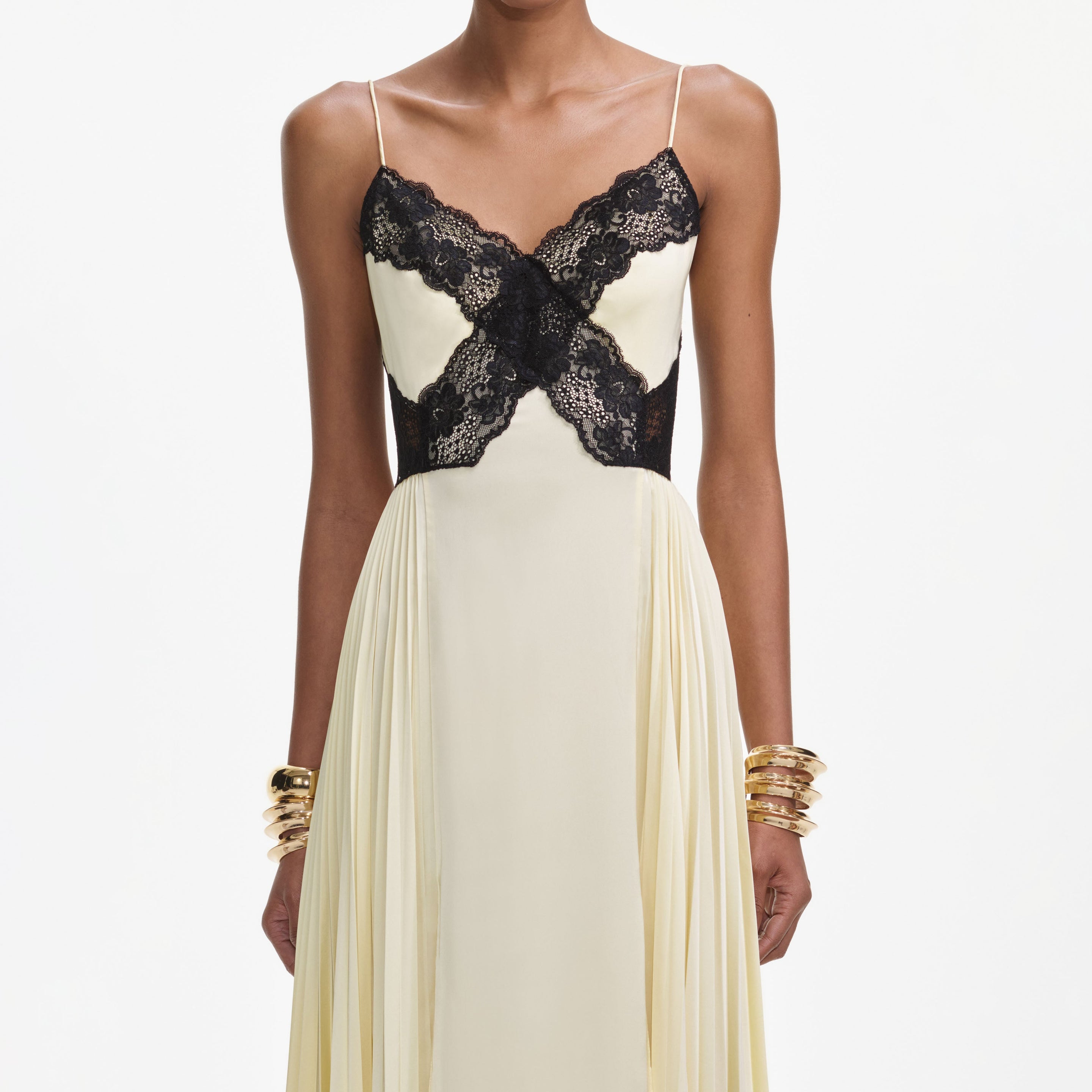 Aysel Lace Detailed Maxi Dress